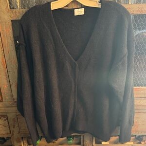 Wilfred Hush Deep Black V-Neck Sweater